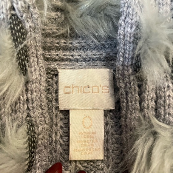 Chico's Sweater Vest grey knit, faux fur trim, size 4 XS open front cardigan - Picture 5 of 9